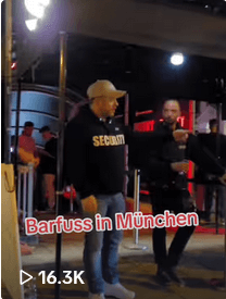 Barfuß in München